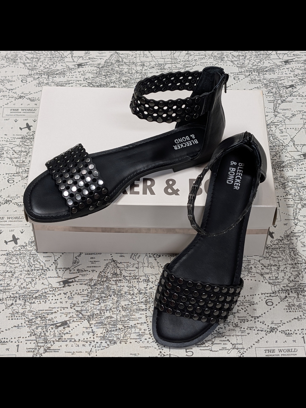 NWT Bleecker & Bond Black Sandrine Studded Ankle Strap Flat Sandals Size 9
